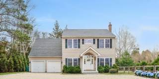 4056 Noyac Road Gallery 1