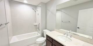 415 E. Romana St. Gallery 7