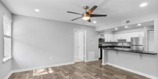Coachman Club Apartments Gallery 7