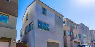 Summerlin Beauty With Bed and Bath On 1st Floor Gallery 45
