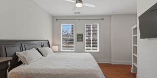 301 Augusta Street Gallery 10