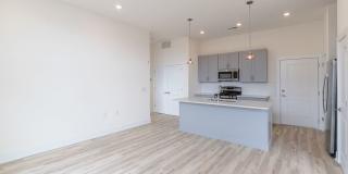 Luxury Northern Liberties Condo Gallery 3