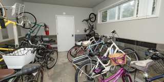 Uptown Lake Oswego Gallery 58