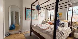 427 10th Street Gallery 14