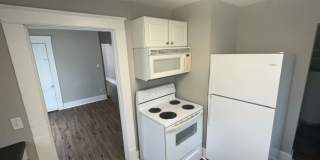UPDATED 2-BEDROOM HOME MINUTES FROM DOWNTOWN — HOUSING VOUCHERS ACCEPTED! Gallery 5