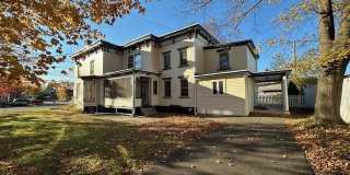 11 W Bridge Street unit: Rear Gallery 1