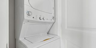 NoHo Flats Gallery 33