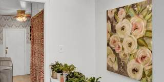 1730 GOUGH Street Gallery 13