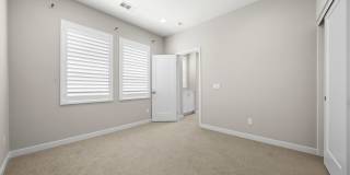16205 Camden Circle Gallery 35