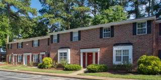 Thousand Oaks Gallery 18