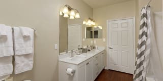 Avalon at Arlington Square Gallery 16