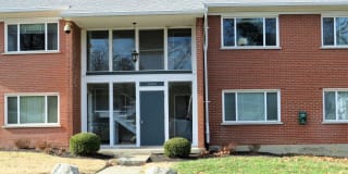 Cincinnati Premier Living Gallery 9