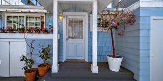 2323 Grand Canal Gallery 4