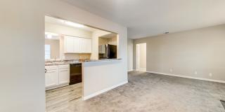 Oaks at Medical Center Gallery 17