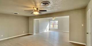 Price Drop!  Viewable Now!  Small Pets Accepted! Gallery 14