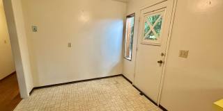 Los Gatos - Inviting Los Gatos Home with Classic Charm & Entertainer’s Backyard Gallery 11