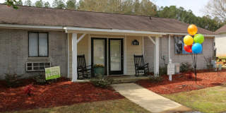 Creekside Place Apartments Gallery 13