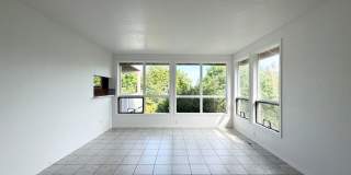 3695 Sqft. Redondo home near Puget Sound! Gallery 20