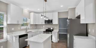 Spacious 5BR House in Ft Washington Gallery 8