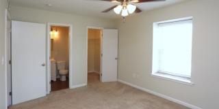 Courtyard Commons Gallery 5