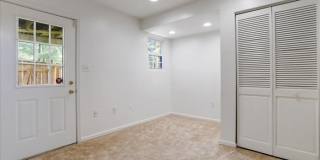 1310 Hampshire Drive Gallery 19