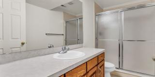 Spacious 5 Bed Kaysville Home with 3-Car Garage Gallery 30