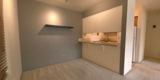 Elevated Living: Top-Floor 1 Bedroom Apartment with Mountain Views for a Serene and Scenic Lifestyle Gallery 4