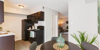 Lakeview Apartments & Townhomes Gallery 5