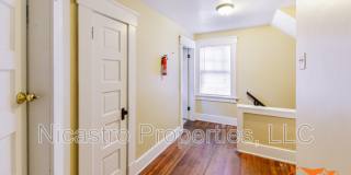 2097 Summit Street Gallery 6