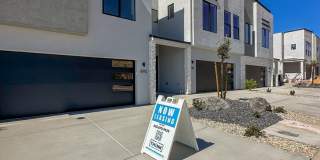 Brand New TownhomeBrand New 3 Bed / 2.5 Bath Townhome – Internet Included Gallery 1