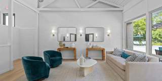 The Alcove Gallery 8