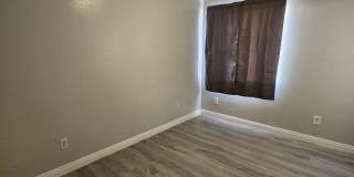 7355 N BLACK CANYON Highway Gallery 8