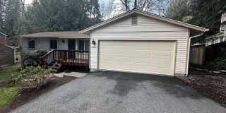 3Bd/2Ba Sammamish House Gallery 1