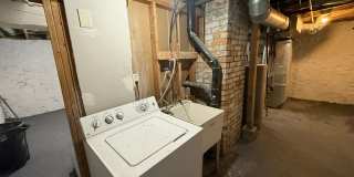 Large 6 Bed Single Family Home in MPLS! Gallery 29