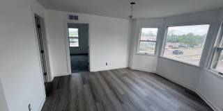 2912 S Chicago Ave Gallery 4