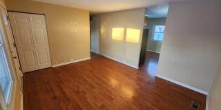 423 Dalhart Avenue Gallery 4