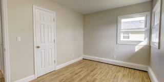 207 Catherine Avenue Gallery 18