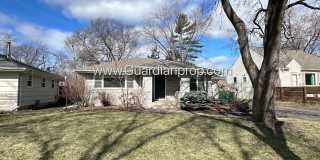 St Louis Park Single Family Home, Fenced In yard, Washer/Dryer, Fenced 1 Car Garage Gallery 1