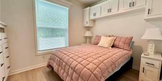 254 NE Coastal Gallery 9