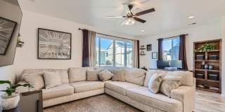 Modern Comfort in Castle Rock: 2-Bed, 2-Bath Home!! Modern Comfort in Castle Rock: 2-Bed, 2-Bath Home!! Gallery 8