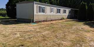 2 bedroom + Office, One Bath Mobile Home Meridian School District Gallery 1