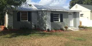 MOVE IN SPECIAL- Cozy Remodeled  1 Bed/1 Bath Home in Saint Cloud Gallery 3