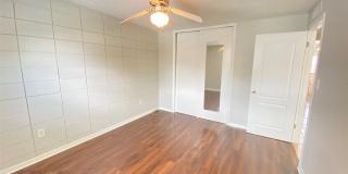320 LAKEVIEW STREET Gallery 13