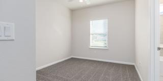 Beautifully Refreshed 4BR/3BA Home in Desirable Osprey Landing Gallery 21