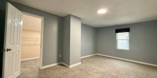 Updated 4 bedroom 2 bath home! Gallery 12