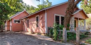 Gorgeous Hyde Park 7 bed House featuring flexible, updated floor plan. Gallery 1