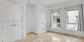 206 Washington Ave Gallery 19