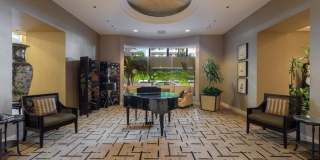 10724 Wilshire Blvd Gallery 21