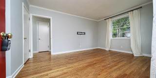 Picture-perfect 3BR/2BA brick bungalow In East Nashville! Gallery 8