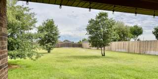 Gorgeous 4/2/2 in Bella Mia Estates! Lubbock-Cooper ISD! Gallery 36